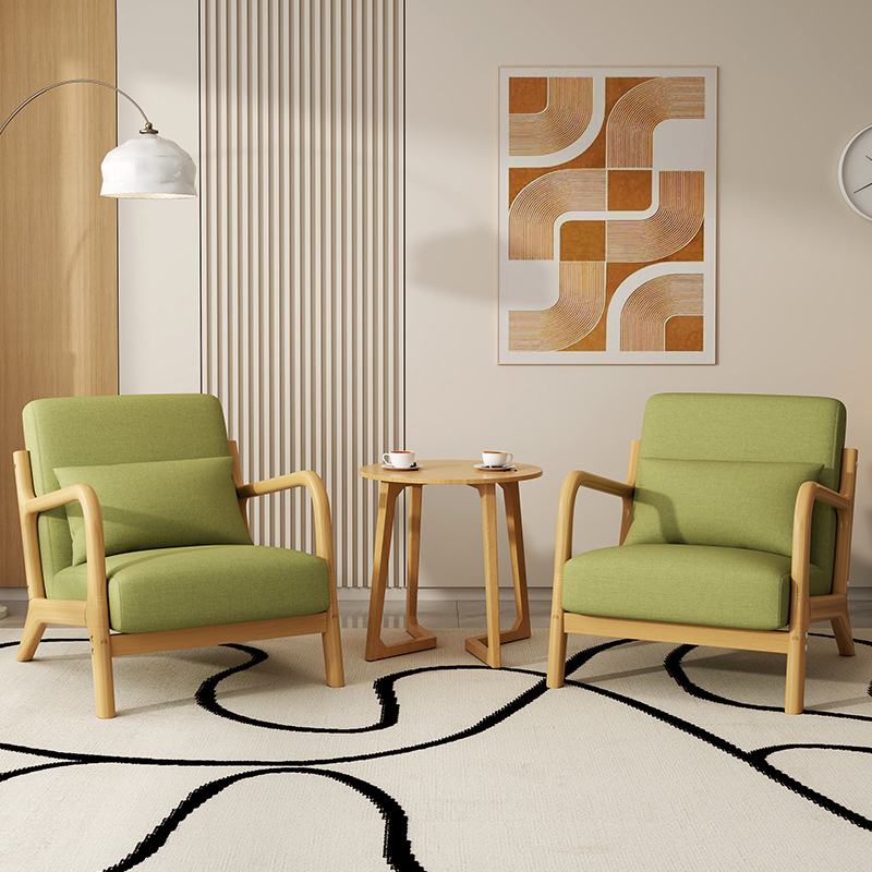 Зеленый два стула и один стол