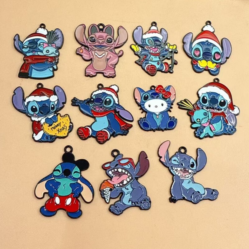 Large Size Anime Keychain Accessories Children's Backpack Cute Car Key Stitch DIY Pendant Wholesale