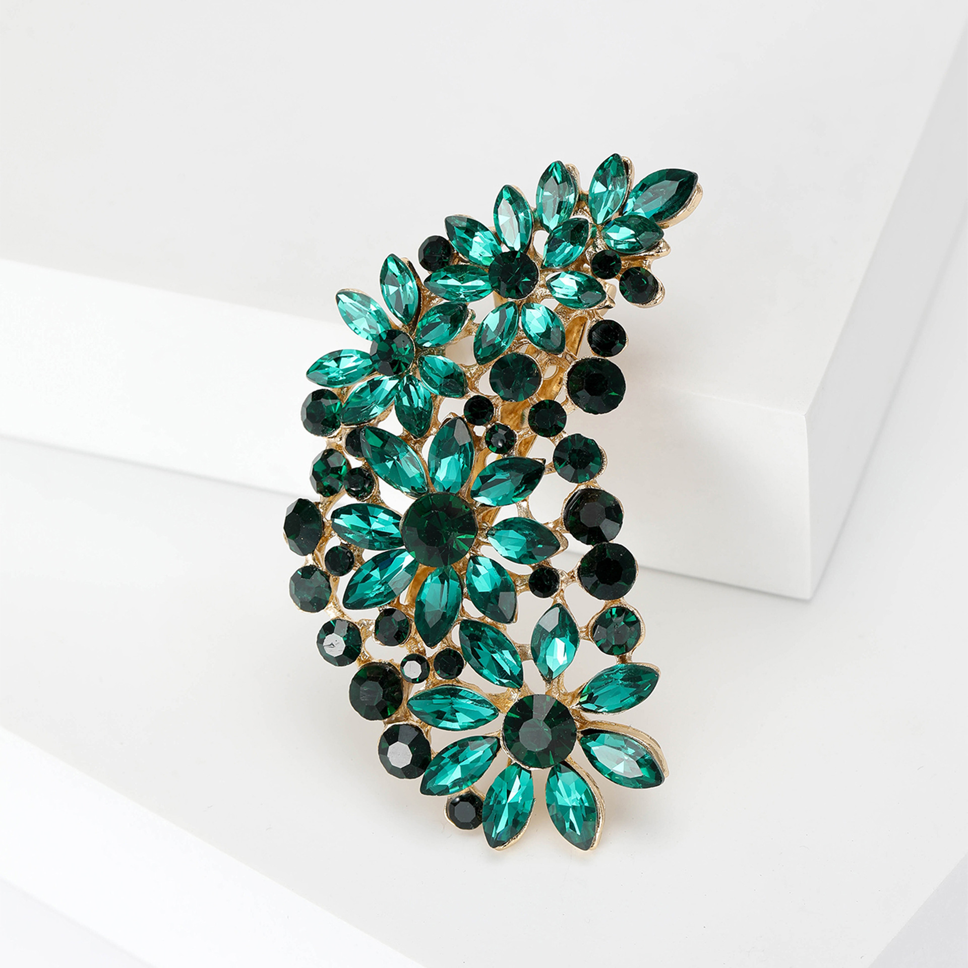 31g Weight Rhinestones Inlay Material Brooches Classification Holiday Occasion Alloy Material Flower Pattern Women's Gender Inlay Design Elegant Style Elegant Pin Flower Alloy Inlay Rhinestones Women's Brooches 22