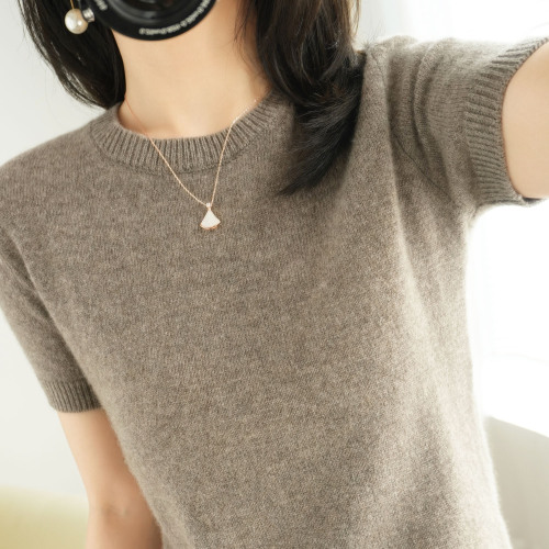 Women's Non-Cashmere Crew Neck Short-Sleeve Loose T-Shirt: Layering Knit Top for Spring and Autumn – Short-Length Style