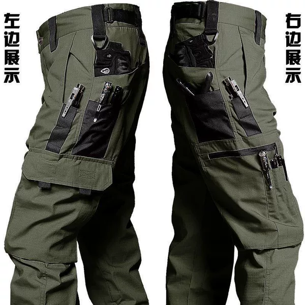 [A pair of trousers] 046 green