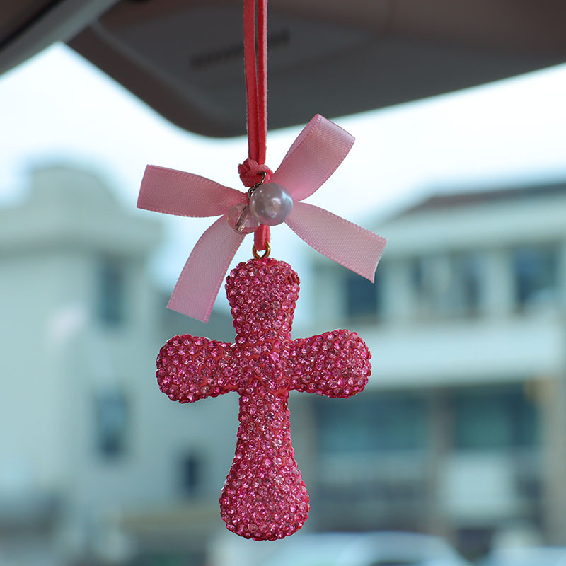 Cross-border personalized car interior pendant for men and women, rearview mirror decoration, diamond-encrusted cross, high-end car fashion accessory gift