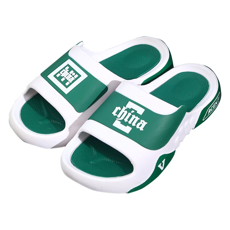 Zapatillas de los hombres de verano zapatillas de estilo coreano de moda ropa personalizada al aire libre baño grueso zapatillas de fondo de los hombres al por mayor