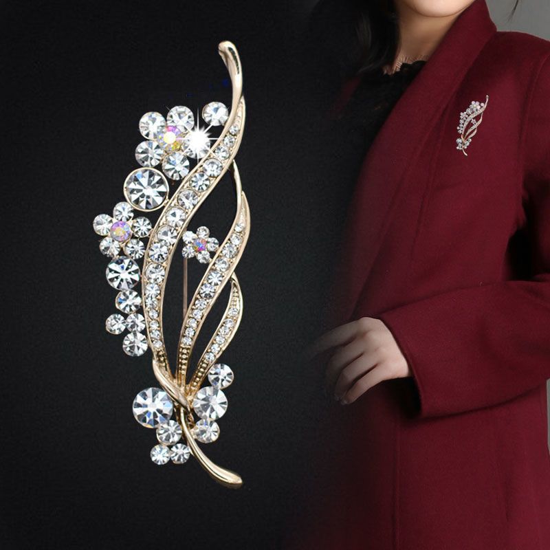 Temperament niche rhinestone brooch high-end corsage fashion elegant flower pin fixed clothes accessories women