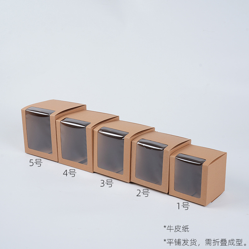Venta al por mayor Kraft papel ventana película hecha a mano caja ciega caja vacía muñeca caja de regalo caja de cartón Tarjeta blanca caja de juguete