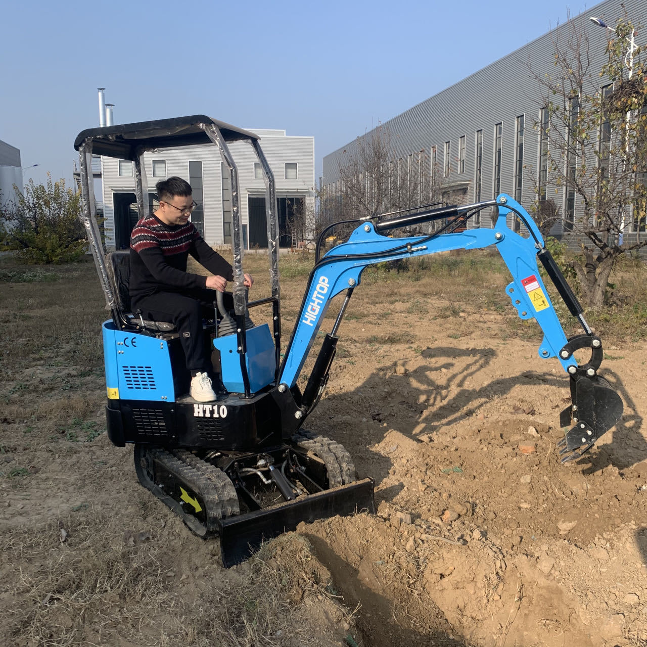 主营1吨小型履带挖掘机批发欧五EPA排放出口履带挖掘机农用挖掘机