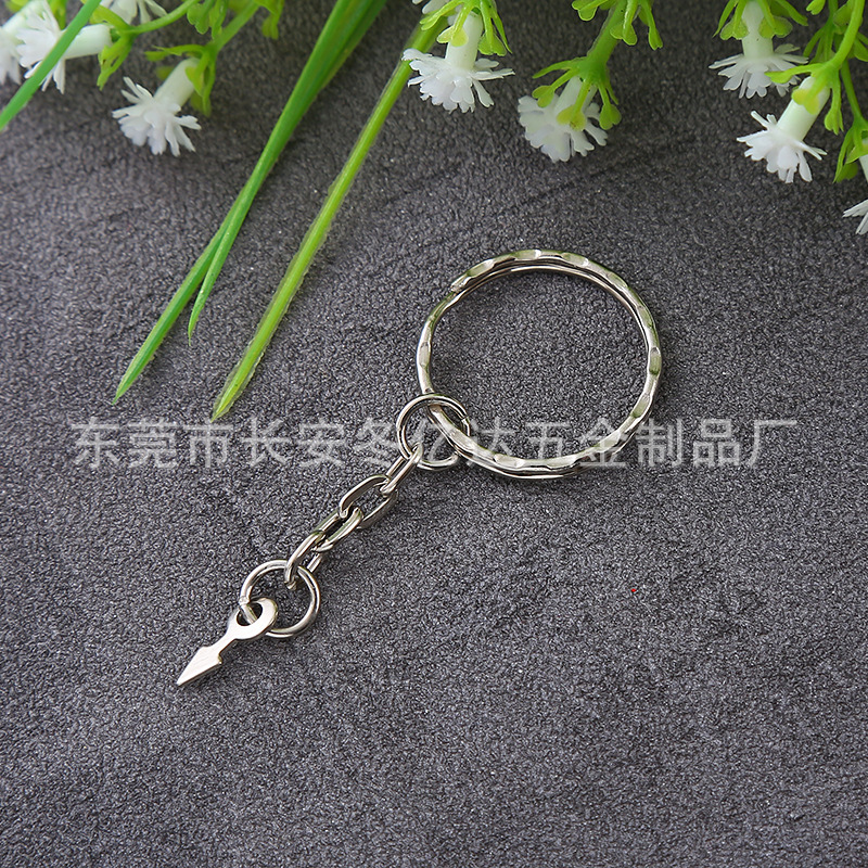 卸売り現物金属キーホルダーとチェーン25mm花輪4節フラットチェーンキーリングペンダント|undefined