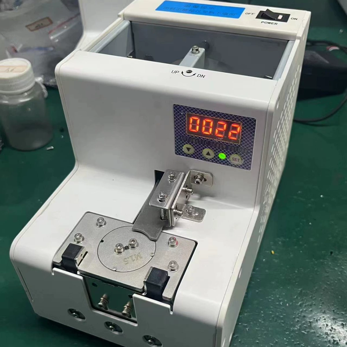 YF628 поворотный стол винт подает машину M1.0-5.0 винт подателя платформы для автоматической выравнивания винтовой машины