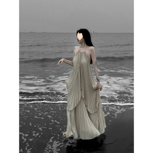 ��߅�ȼ��Lȹ�߼��Շ�����Ů�񴩴��[�h���ɚ����bȹ��õ�tɫ