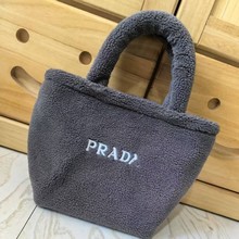 ռëq㮔yrаٴСYбռ{