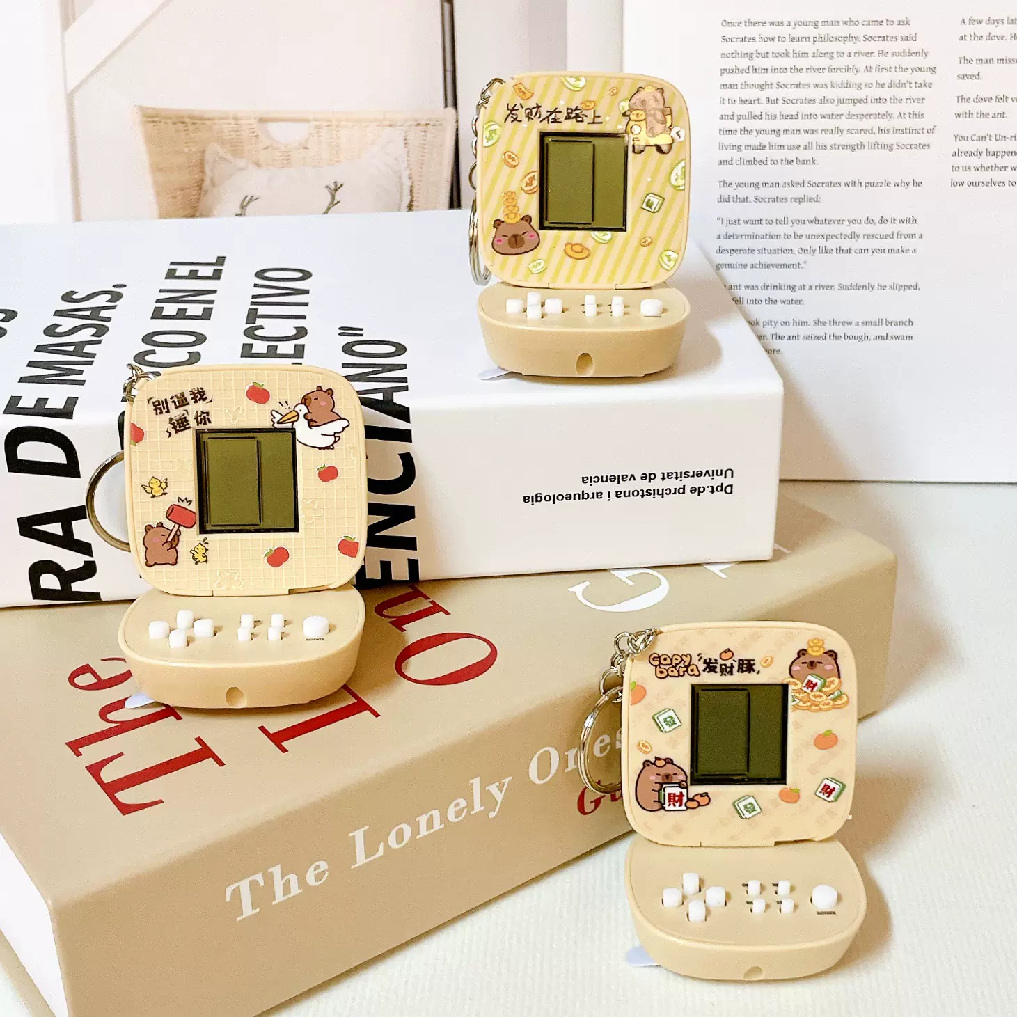 创意迷你掌机俄罗斯方块电脑游戏机高颜值钥匙扣怀旧挂件益智玩具