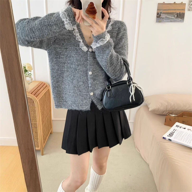早秋新款软糯针织开衫女清新甜美宽松显瘦V领长袖毛衣外套上衣潮|undefined