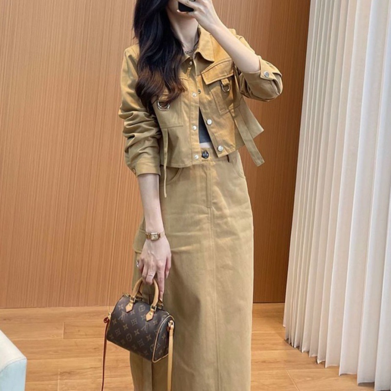 (2개) 커피 컬러 툴링 세트 여성의 가을 새로운 여성 의류 초가을 짧은 코트 스커트 투피스 세트