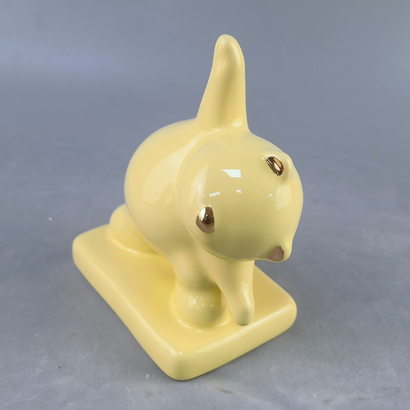 Cerámica creativa caballo mecedor decoración función de mesa de oso decoración de escritorio porche mesa de té decoración de estudio encantador regalo transoceánico