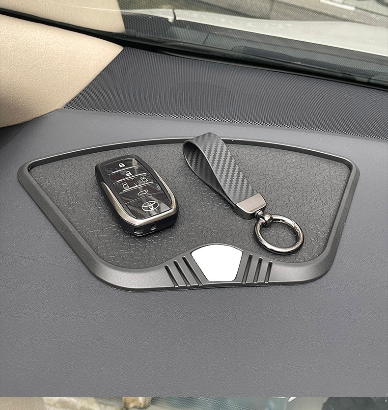 Anti-slip mat car car ornaments car storage mat car central control instrument panel mobile phone fixing high temperature resistance