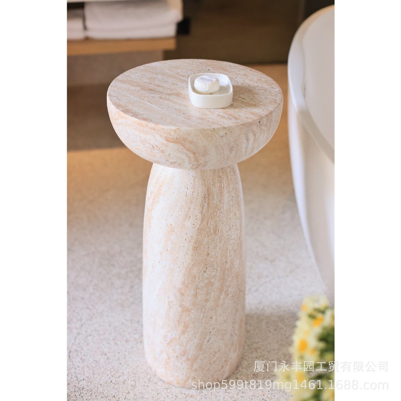部屋のソファーの高い足の辺のいくつかの高いタイプの民宿の客間は大理石のお茶のいくつかの設計の芸術の角のいくつかをまねます。|undefined