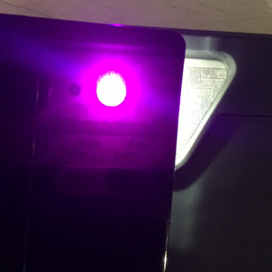 透红色光线的PMMA亚克力板材 波长700nm可感应距离为15-20m