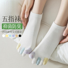 ��ָ��Ů�����ļ�����Ů�����ֺ�ǹ�ɫ������������Ů�����