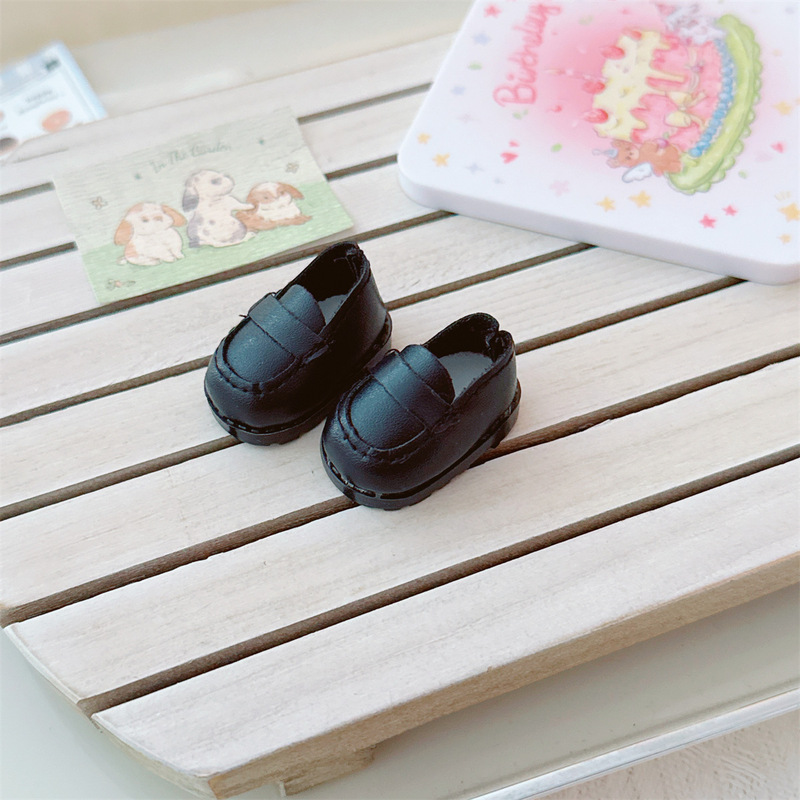 17 センチメートルラブブ labubu ベビー服 10 センチメートル綿人形 3 歳黒、白のキャンバスシューズレースアップ布靴|undefined