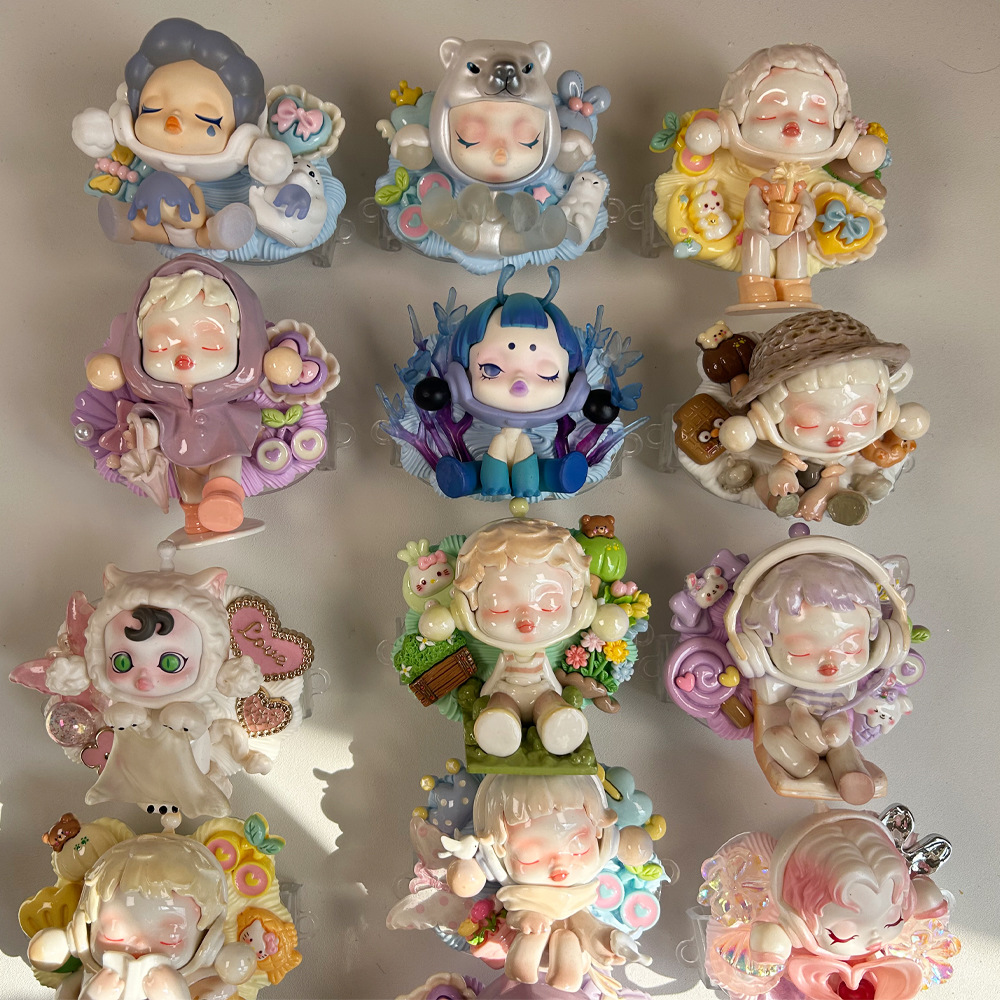 다와(Dawa) 인형 백 클립은 랜덤으로 발송됩니다.