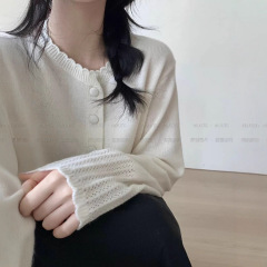 2025 秋冬の新しい年齢を減らす中空巾着スリムで多用途な女性用セーター、甘くて優しい女性用レースニットカーディガン