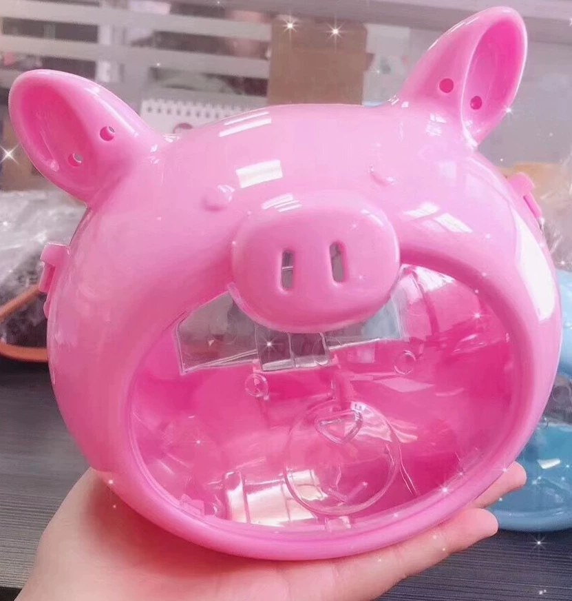 Хомяк с клеткой