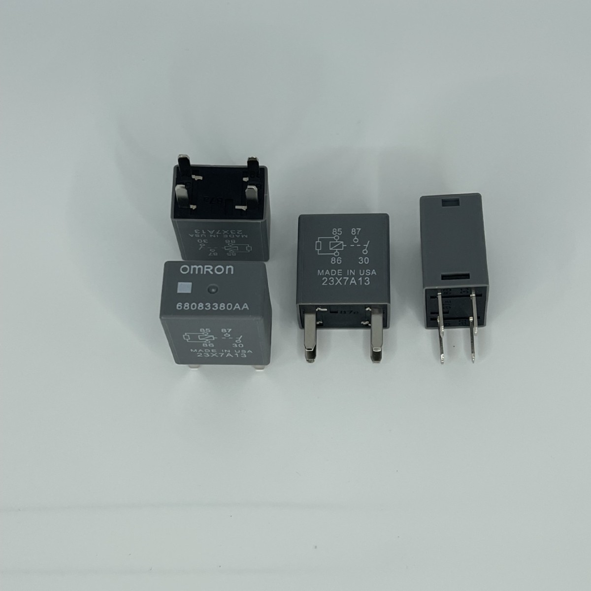 欧姆龙汽车继电器68083380AA