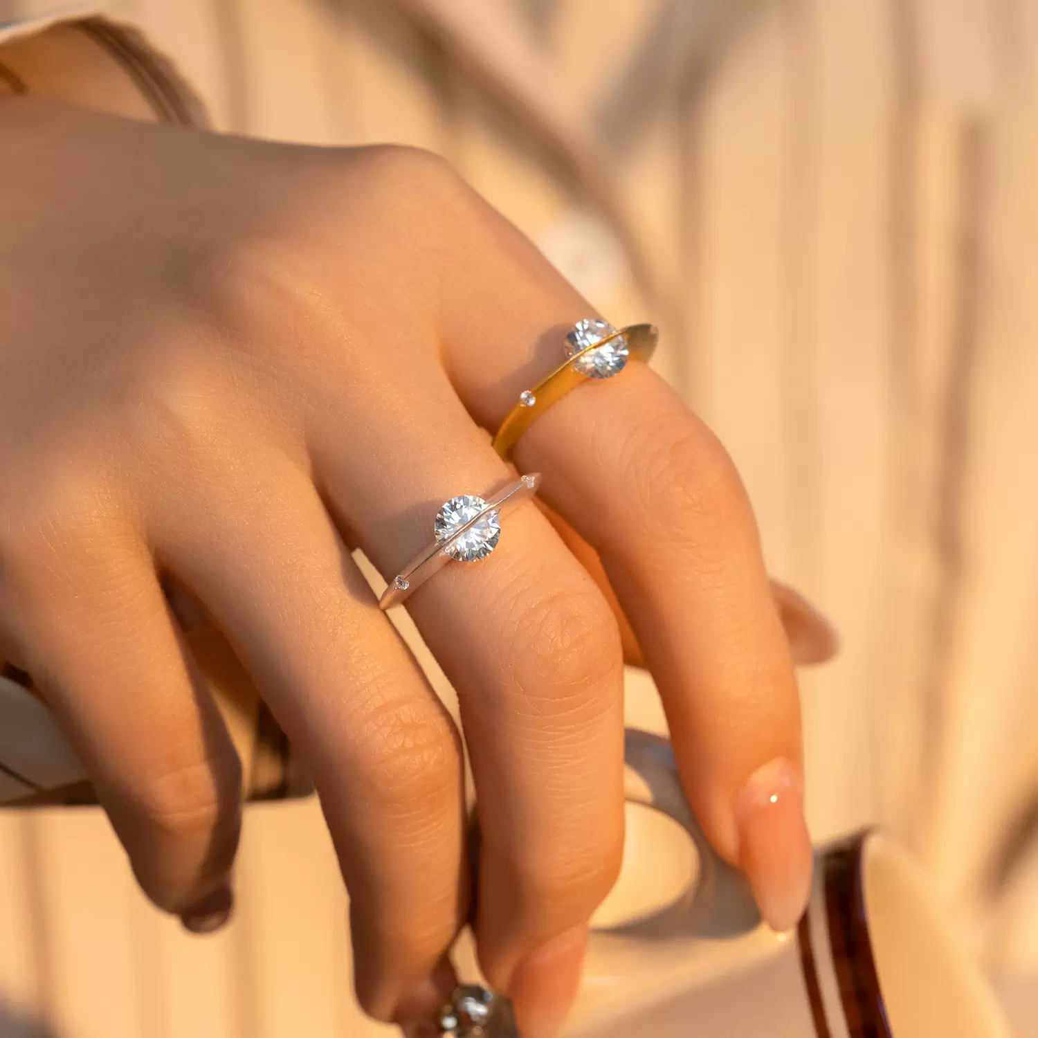 s925纯银磨砂宇宙恒星可旋转指环行星爆闪小众设计轻奢高级感戒指