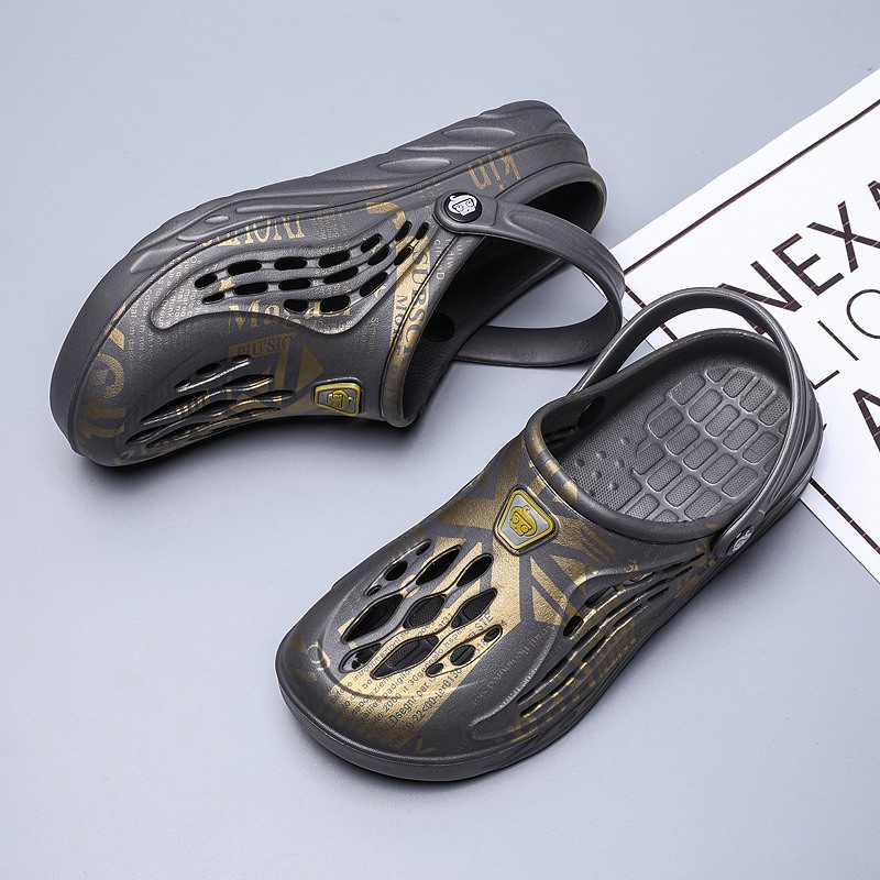 Zapatos de agujero de los hombres zapatillas de moda al aire libre sandalias personalizadas de doble uso hogar cómodo verano cerrado toe sandalias de playa