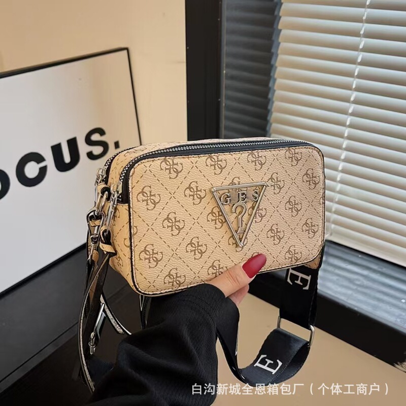 热销爆款跨境复古相机包女新款欧美复古印花休闲质感单肩斜挎包包|undefined