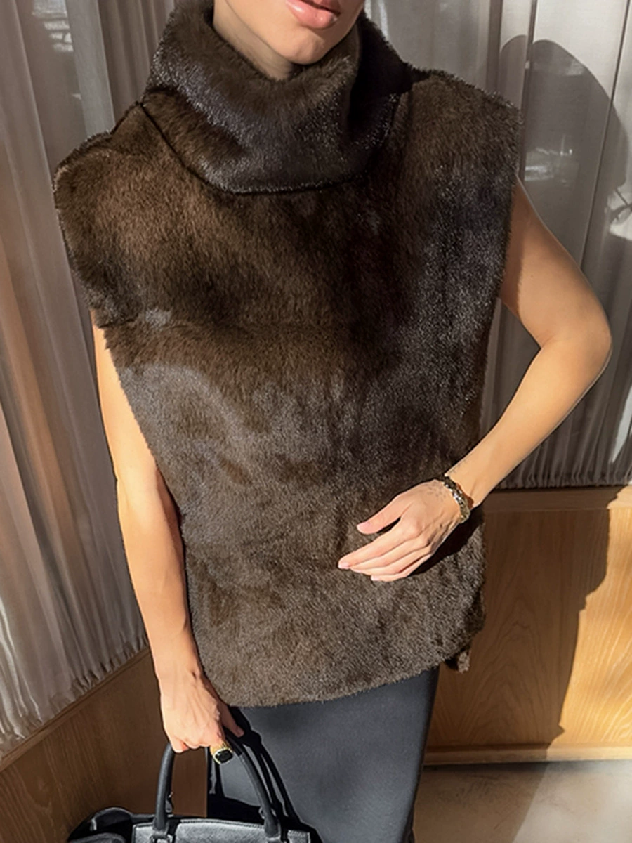 Fashionable velvet demi-season vest, warm brown colored T-shirt, tank top, European style, artificial fur