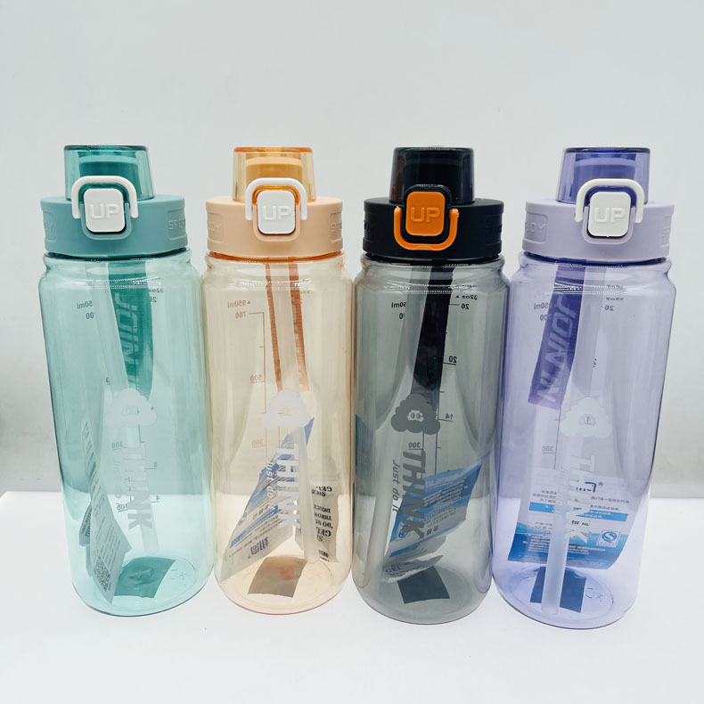 Nuevo estilo espacio taza estudiante paja taza de agua de plástico al aire libre botella de agua 820ml cubierta de rebote bebida directa taza de plástico