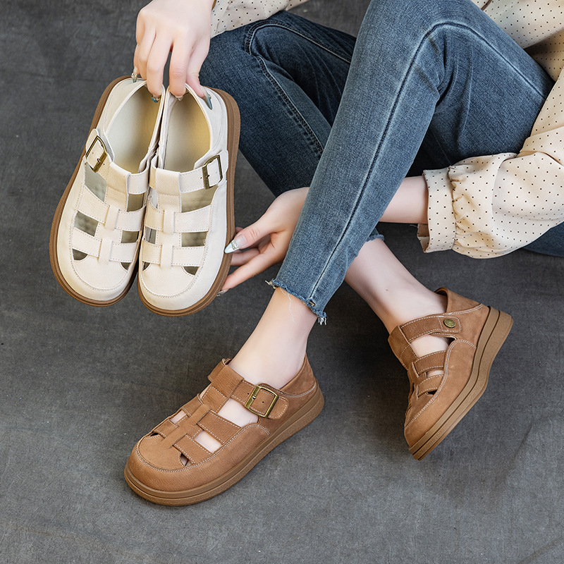 2026 Spring and Summer New Style Women's Sandals Made of Top-Layer Cowhide, Soft-Soled Roman Shoes, Closed-Toe Flat Slippers, Hollow-Out Birkenstock-Style Shoes