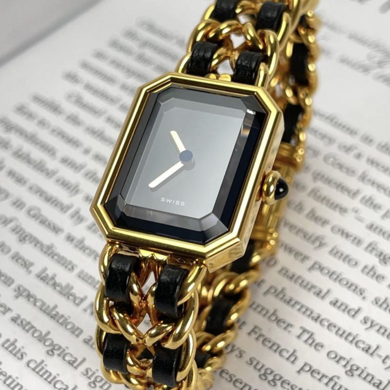 Small Chanel-Style Square Women's Watch, Wholesale Supply, European and American Retro Fashion Chain Woven Watch, Women's Watch, European and American Style