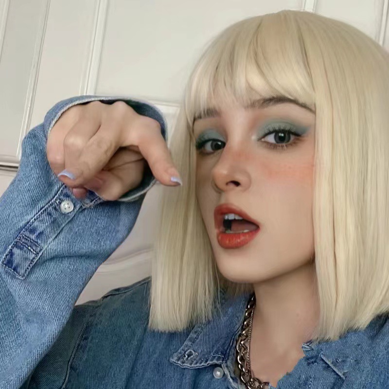 2025 nueva peluca de comercio exterior transfronterizo Europa y América damas Qi Liuhai corto recto Bo Bo Bo cabeza de cabello BOBO cabello red mujer