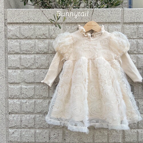 Korean style baby girl's style three-dimensional flower mesh puff sleeve dress ins soft cotton princess dress for small and medium-sized children