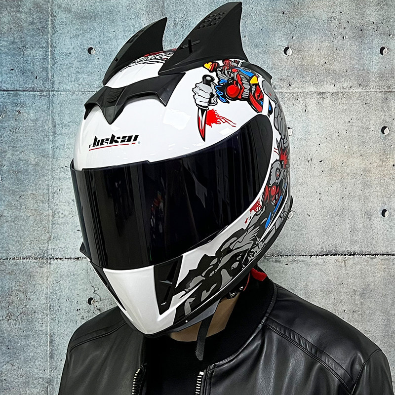 JIEKAI coche eléctrico bicicleta casco hombres y mujeres casco completo cuatro estaciones doble espejo bluetooth personalidad casco gris mentira carrera