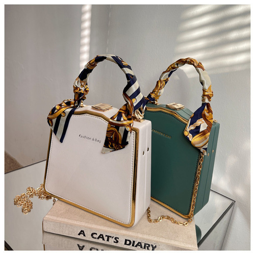 Evening banquet bag  new model new arrival silk scarf handbag chain crossbody bag fashionable evening dress bag box bag for women