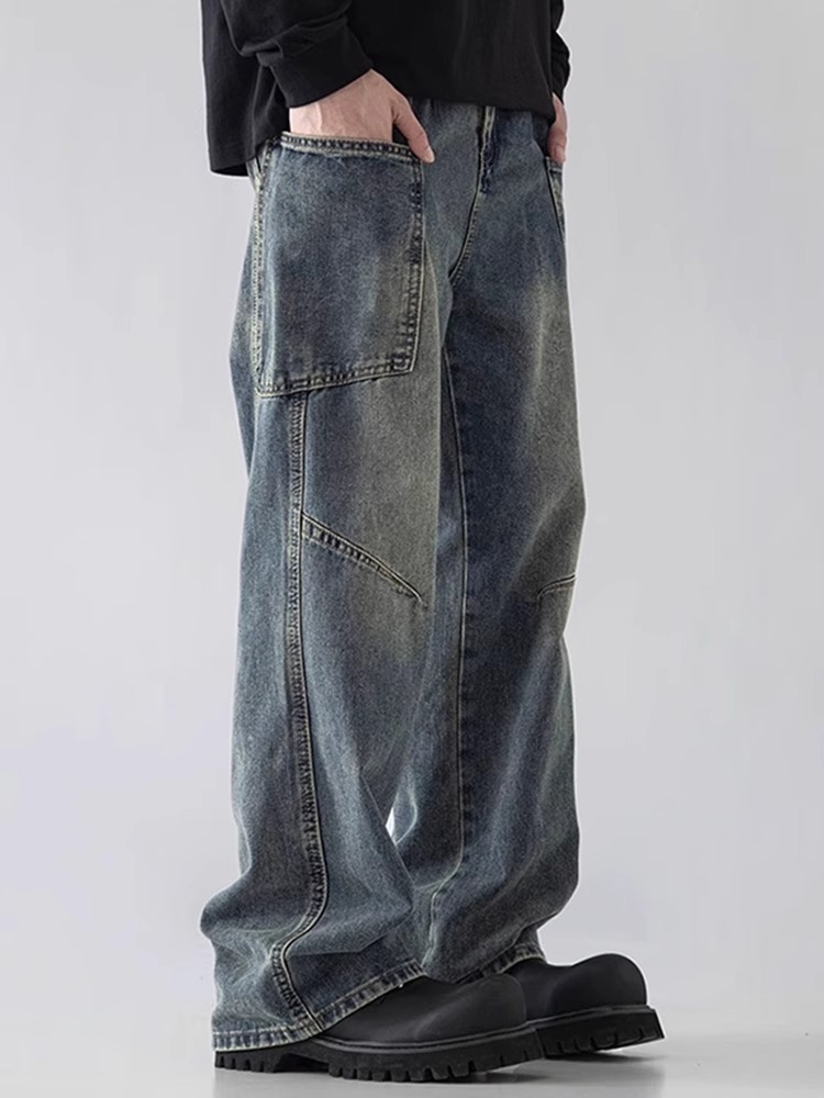 Loose straight jeans