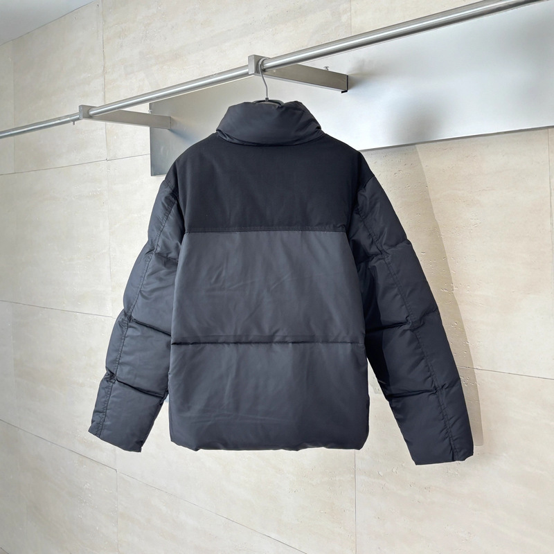 Cross-border, high-quality, brand-new men's stand-collar patchwork down jacket, fashionable and versatile Cross-border, high-quality, brand-new men's stand-collar patchwork down jacket, fashionable and versatile