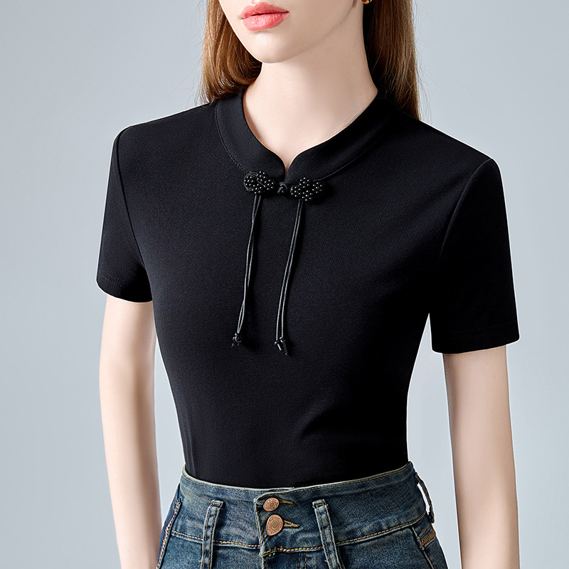 Nueva camiseta china de mangas cortas para mujeres 2025 nueva camiseta de algodón negro de cuello de hebilla de diseño de camiseta de bordilla