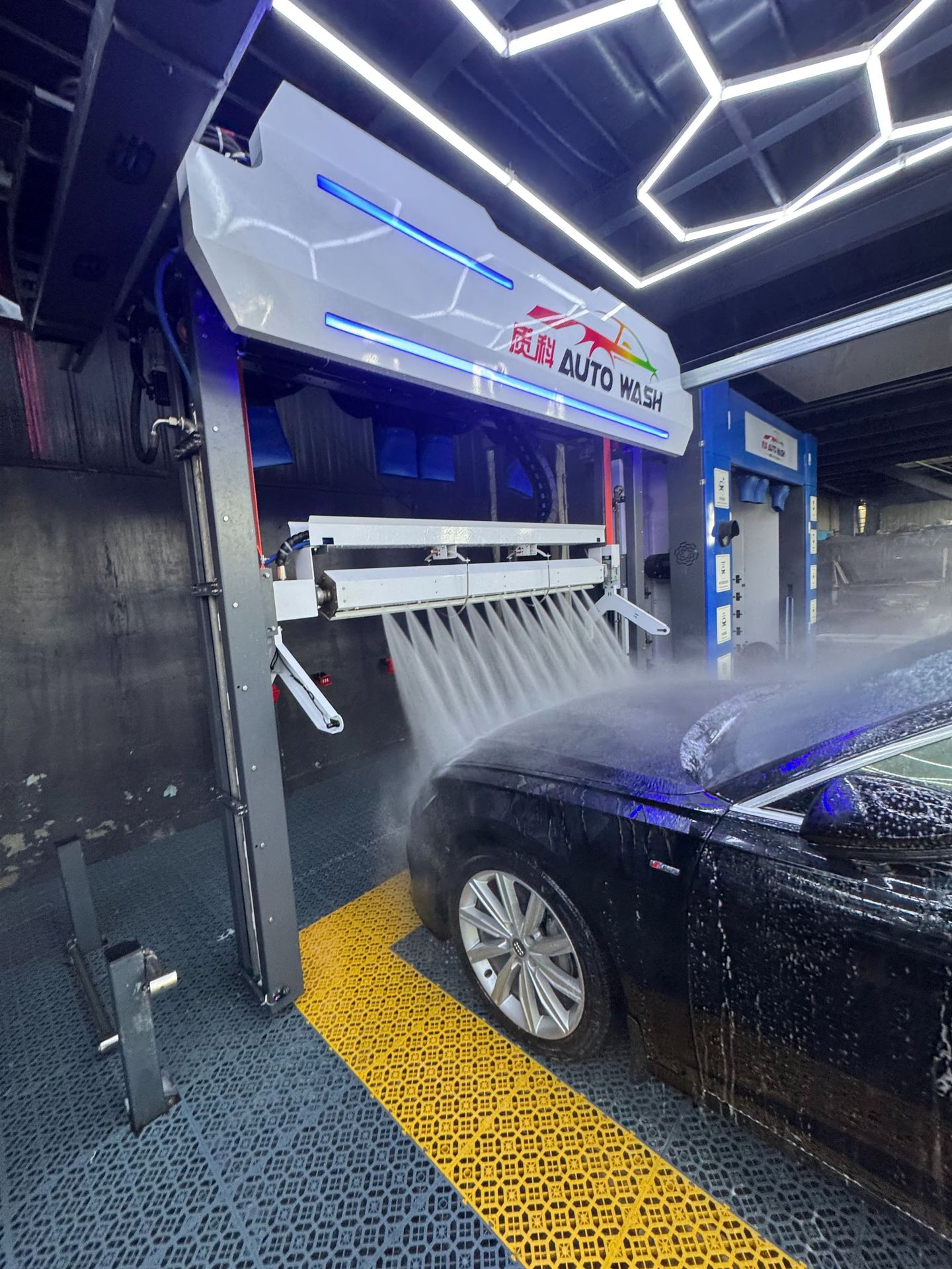 Fully Automatic Car Washing Machine High Pressure Flushing Computer Car Washing Machine Elite Mini Fully Automatic Car Cleaning Equipment