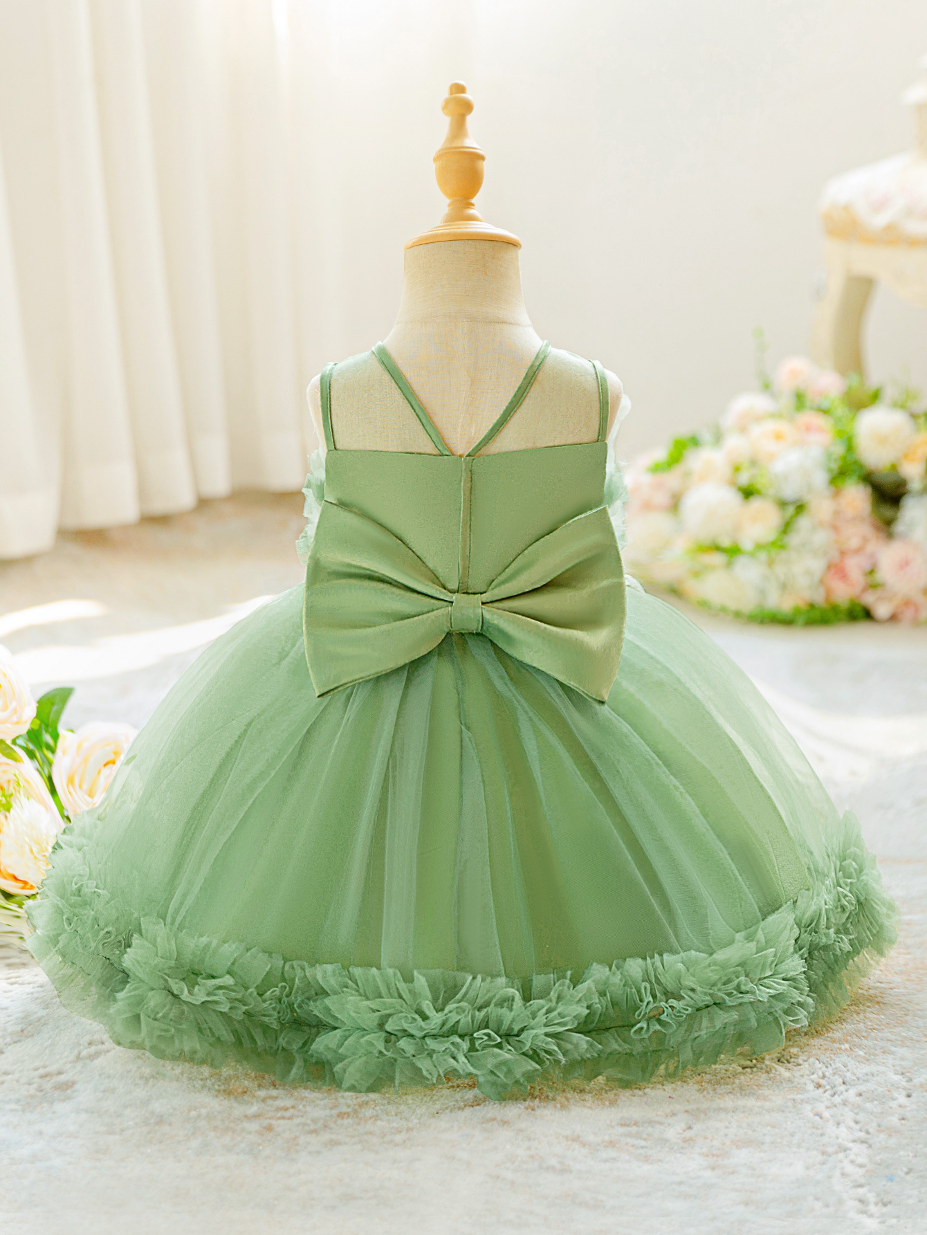 Ins nuevo vestido de niña de verano ropa infantil dulce flor tridimensional decoración de malla empalmado vestido de princesa sin mangas