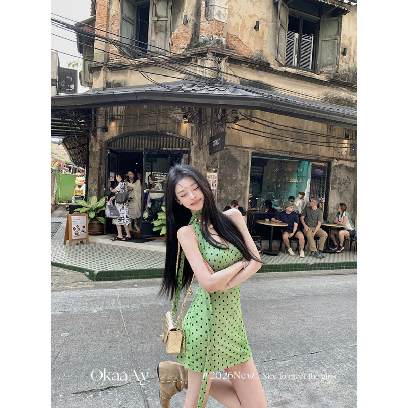 In-Stock Original Fabric Summer Retro Vacation Polka Dot Halter V-Neck Cinched Waist Dress Sexy Slim-Fit Sleeveless Dress