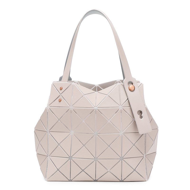 March Limited Edition Colorful Studded Diamond Bag, Geometric Rhombus Large Square Box Bag, Versatile Women's Tote Bag, Women's Style March Limited Edition Colorful Studded Diamond Bag, Geometric Rhombus Large Square Box Bag, Versatile Women's Tote Bag, Women's Style