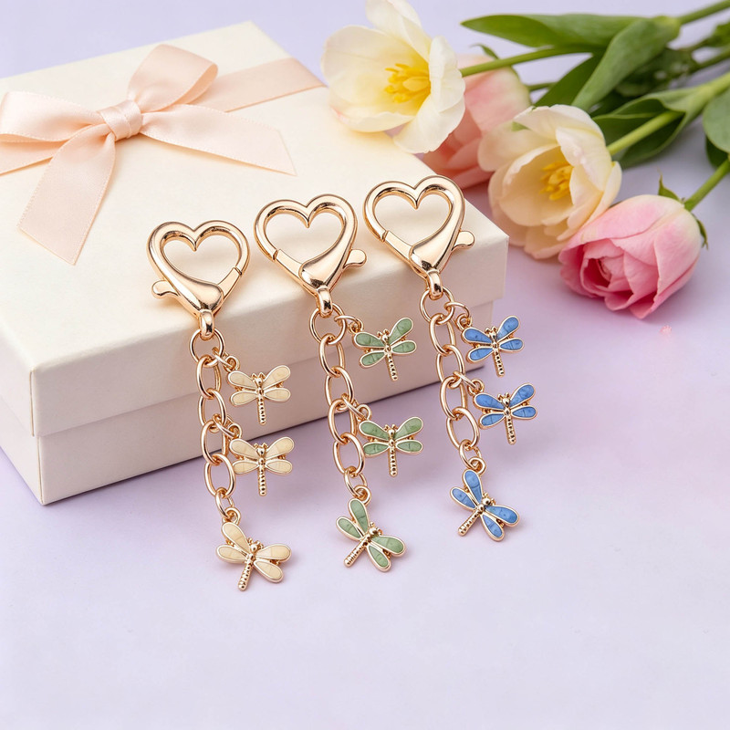 Cross-Border Hot-Selling Fashion Jewelry Insect Dragonfly Heart Keychain Trendy Insect Alloy Keychain Pendant