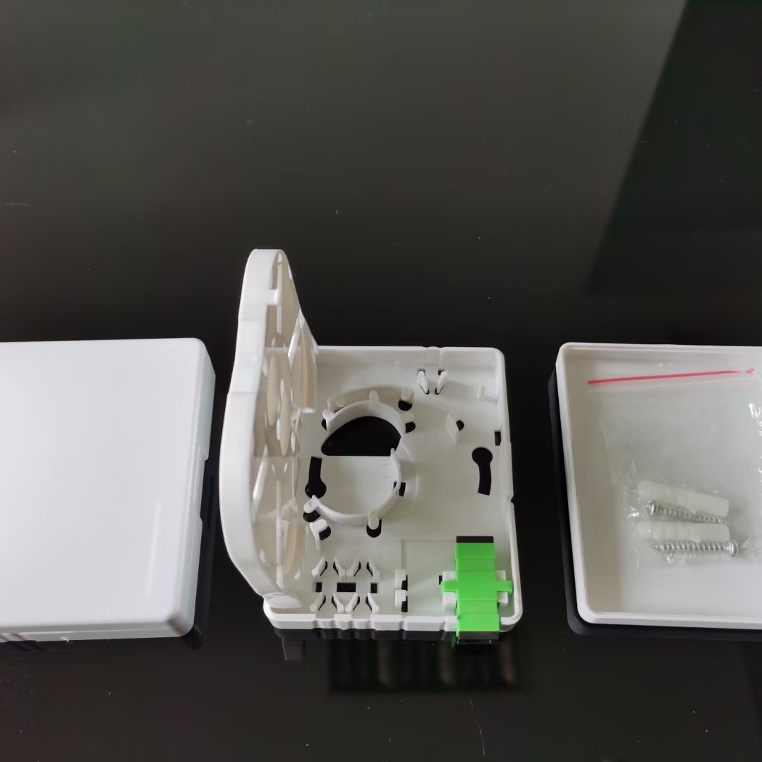 新品热销外贸款终端盒 双口ABS桌面盒 SC型UPC满配光纤盒