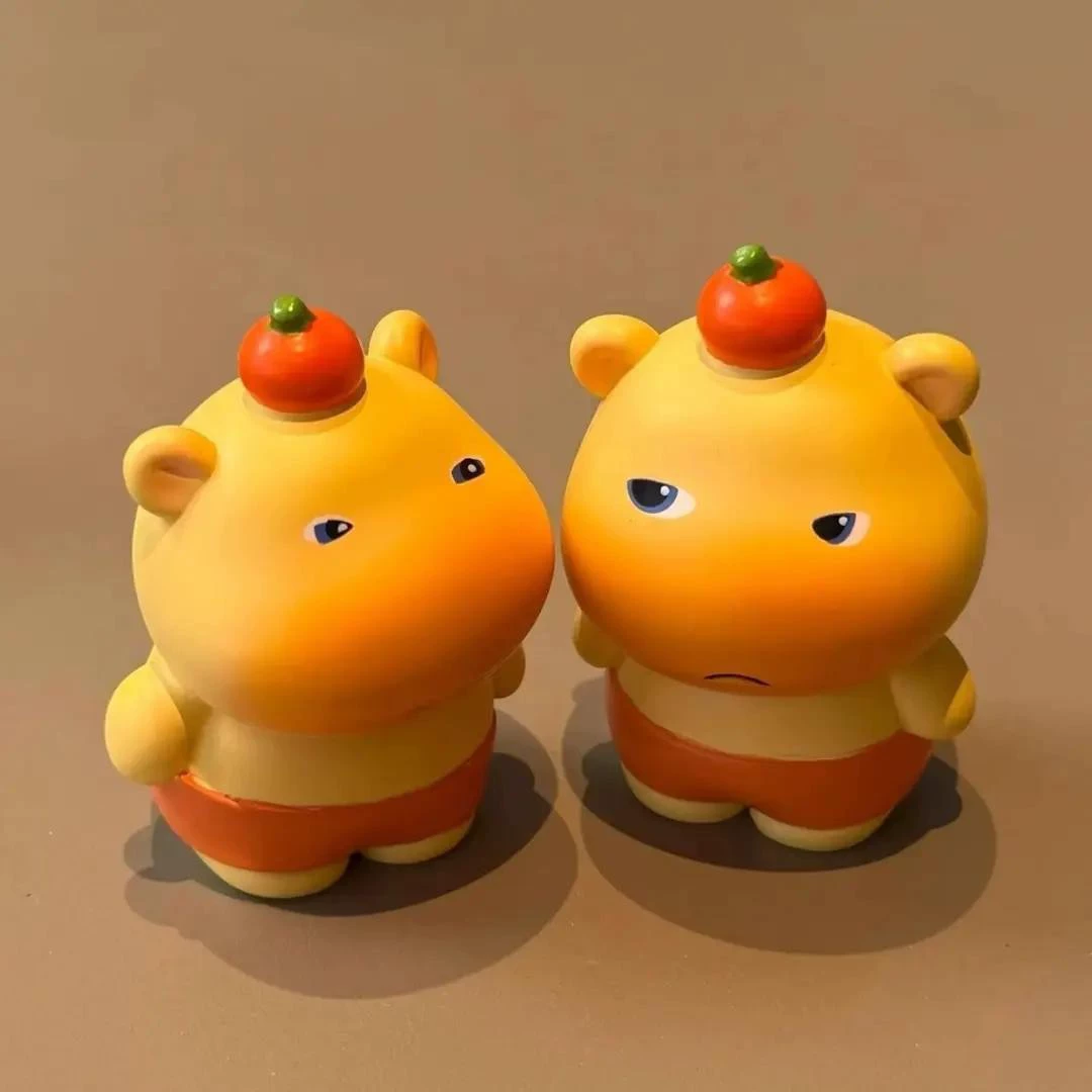 Маленькая красная книга капибара креативное милое сокровище подвеска модная игрушка-слепая коробка ручная кукла машина кукольный автомобиль
