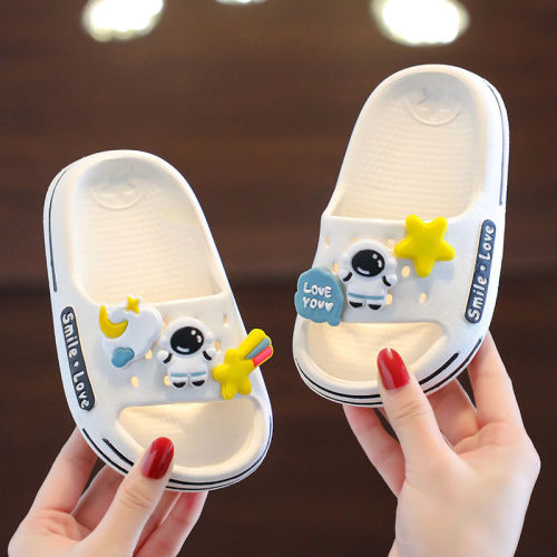 Children's Home Slippers New Summer Unisex Indoor Non-slip Bathroom Shower Cooling Slippers Baby Outdoor Daily Use
