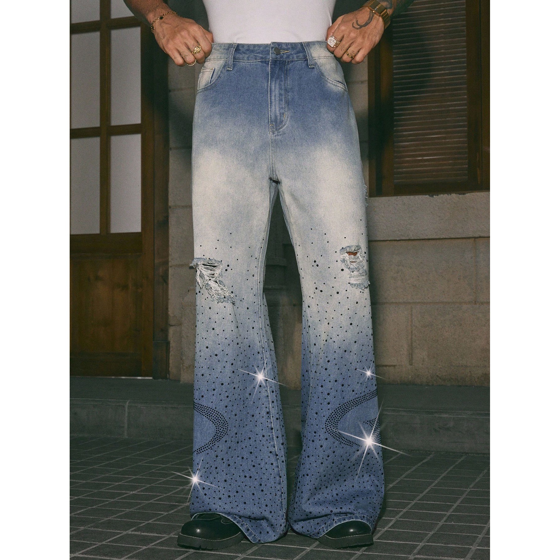 Pantalones vaqueros acampanados con pedrería para hombre, nueva colección primavera/verano, tiro medio, corte recto, color azul, algodón con ligero estiramiento, cierre de cremallera._voghion.com